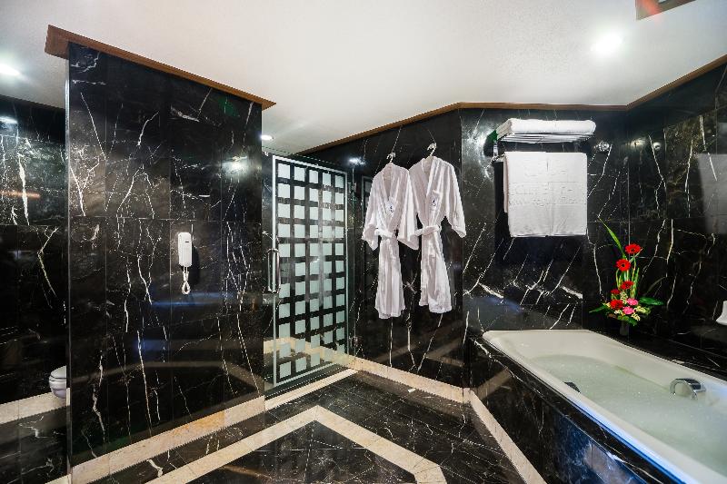 Люкс 2 Спальни, Royal Cliff Grand Hotel Pattaya