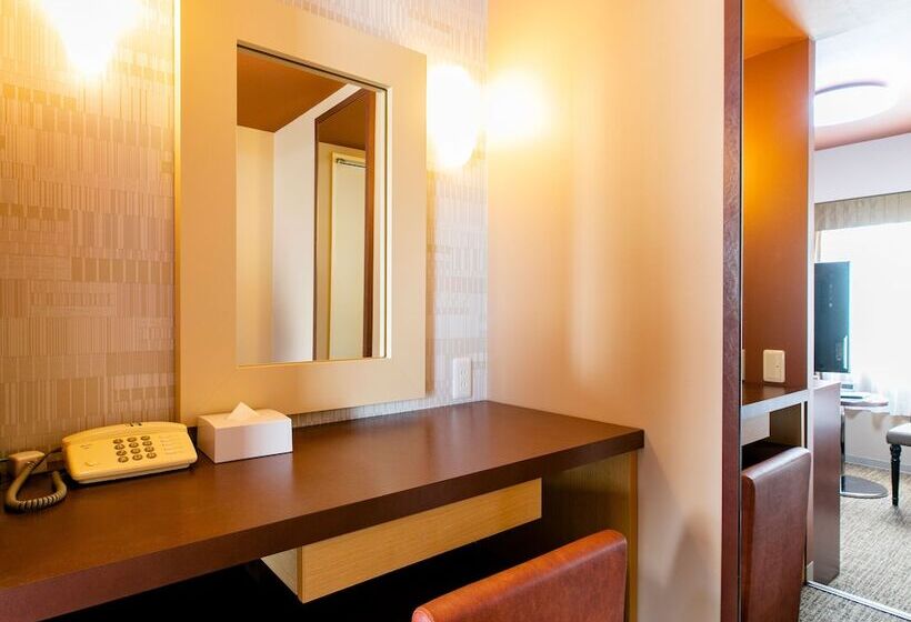 标准间, Wing International Chitose