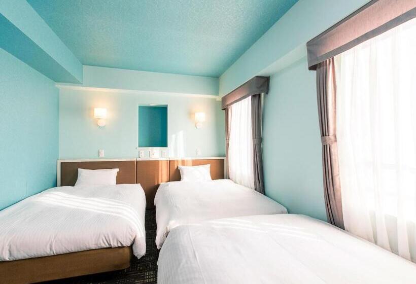 标准三人间, Wing International Chitose