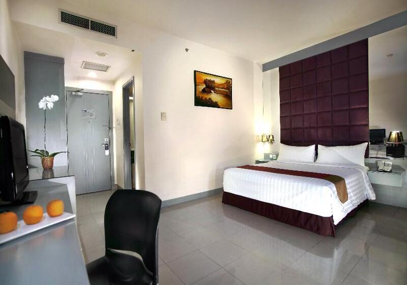 חדר דלוקס, Royal Palm Hotel & Conference Center Cengkareng