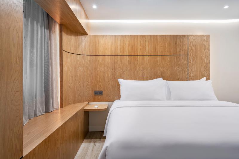 Suite with Terrace, Doubletree By Hilton Hotel Kuala Lumpur