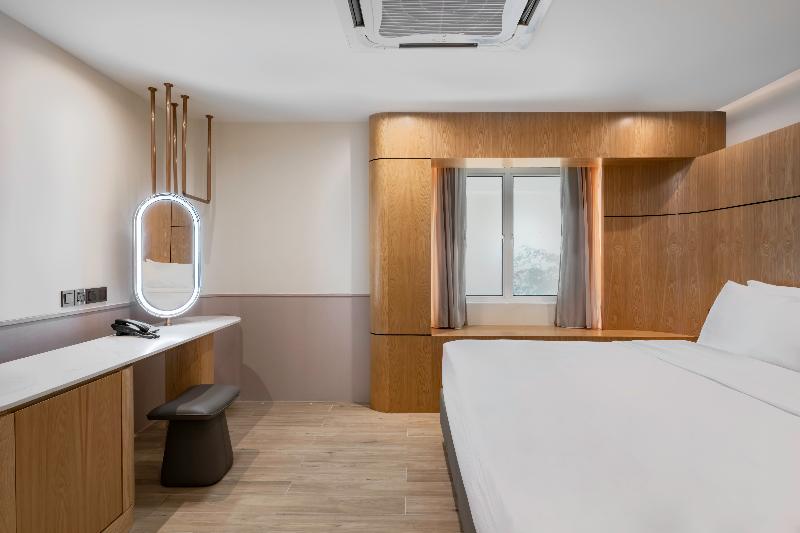 Suite with Terrace, Doubletree By Hilton Hotel Kuala Lumpur