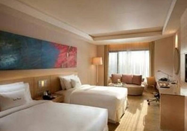 Номер Стандарт, Doubletree By Hilton Hotel Kuala Lumpur
