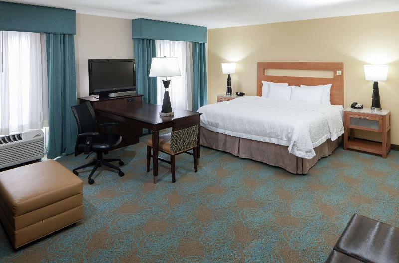 스위트 킹사이즈 침대, Hampton Inn & Suites St. Louis At Forest Park
