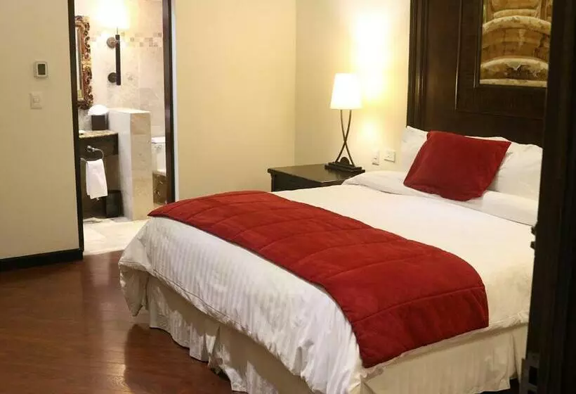 اتاق لوکس, Camino Real Antigua