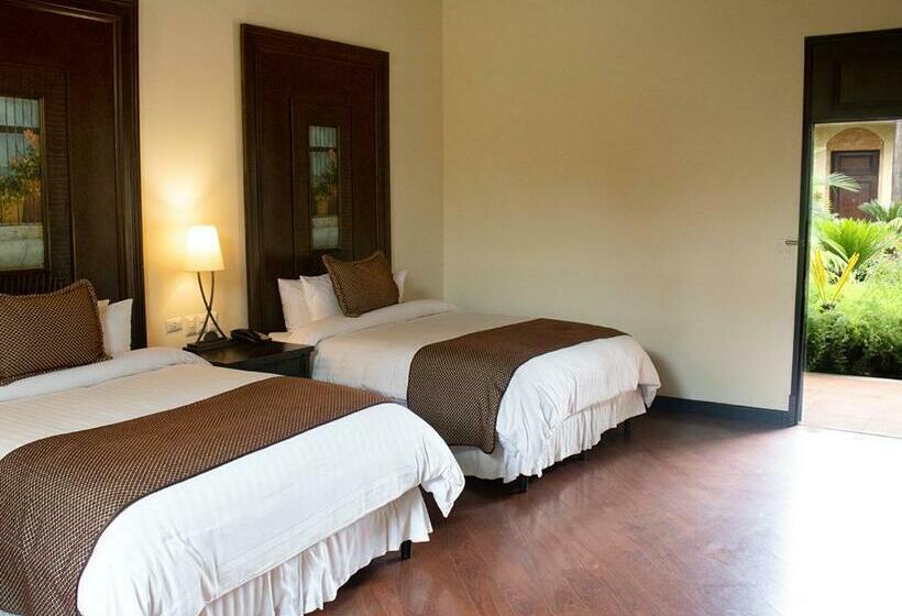 חדר דלוקס, Camino Real Antigua