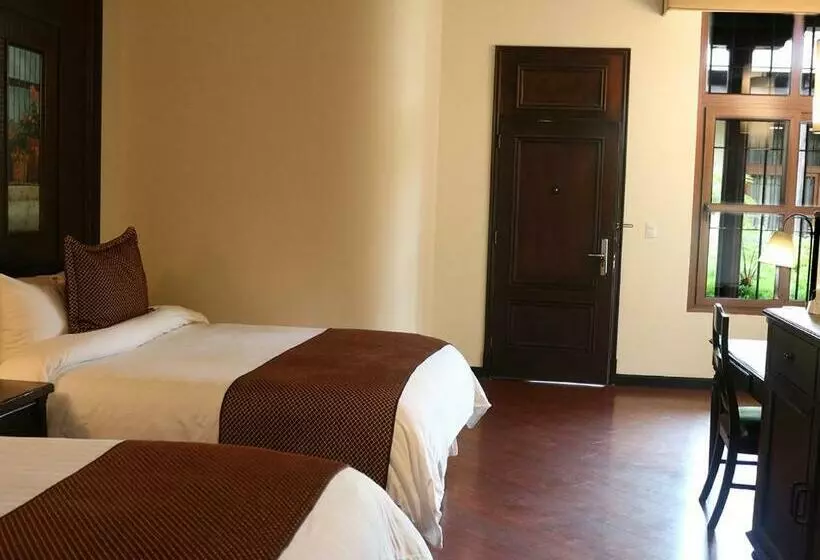 اتاق لوکس, Camino Real Antigua