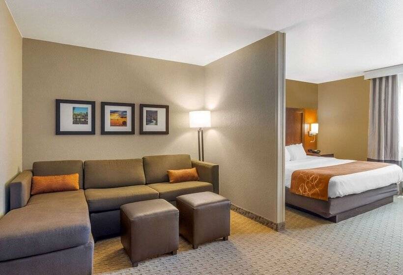 جناح, Comfort Suites Burlington