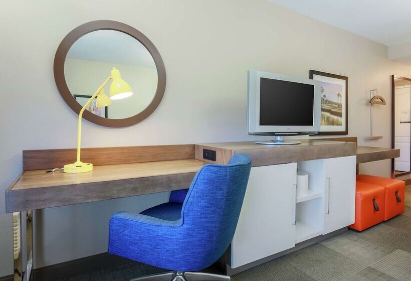חדר סטנדרט, Hampton Inn & Suites Tallahassee I 10/thomasville Road, Fl