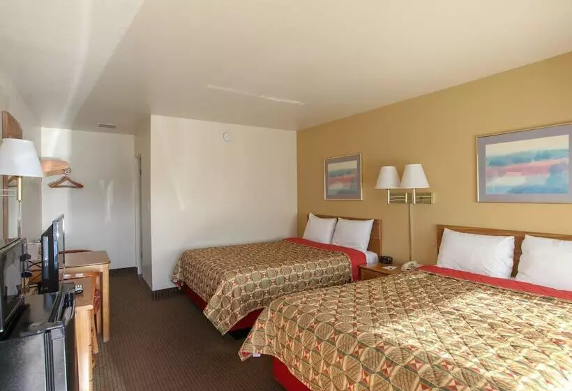 ２ダブルベッドのスタンダードルーム, Highland Country Inn Flagstaff