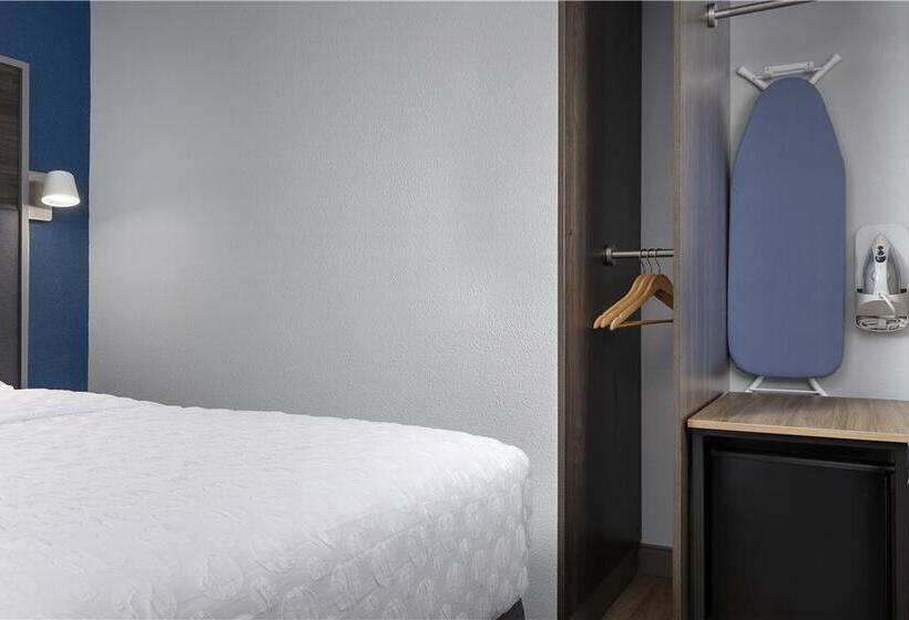 标准间, Hilton Garden Inn Detroit Downtown