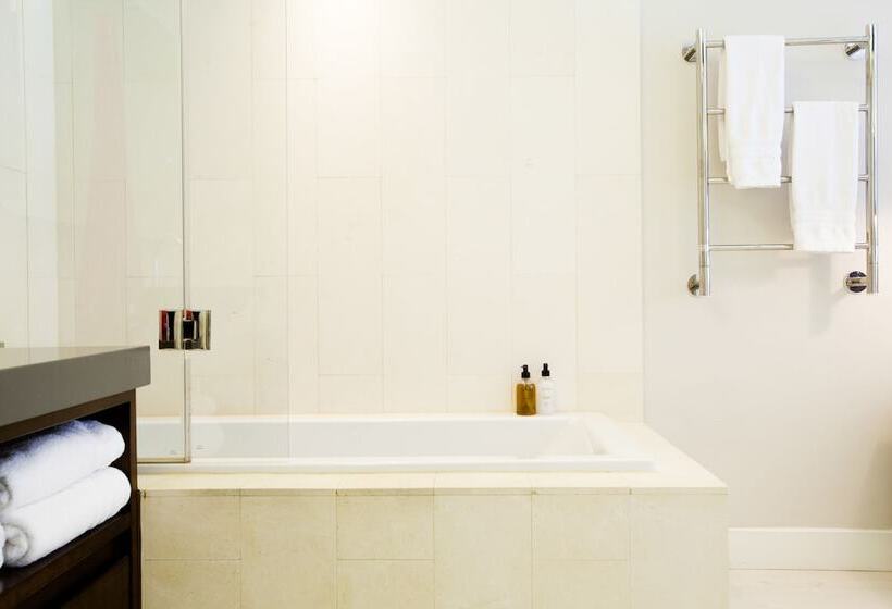 غرفة قياسية, Hippo Boutique