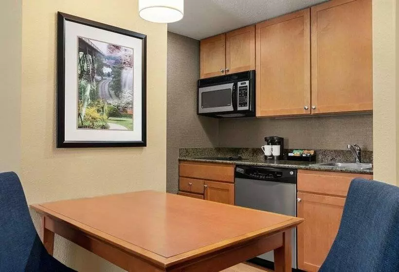 سوئیت 2 خوابه, Homewood Suites By Hilton Allentownbethlehem Airport