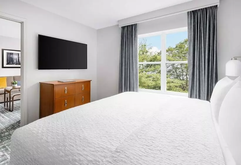 スイート, Homewood Suites By Hilton Portsmouth
