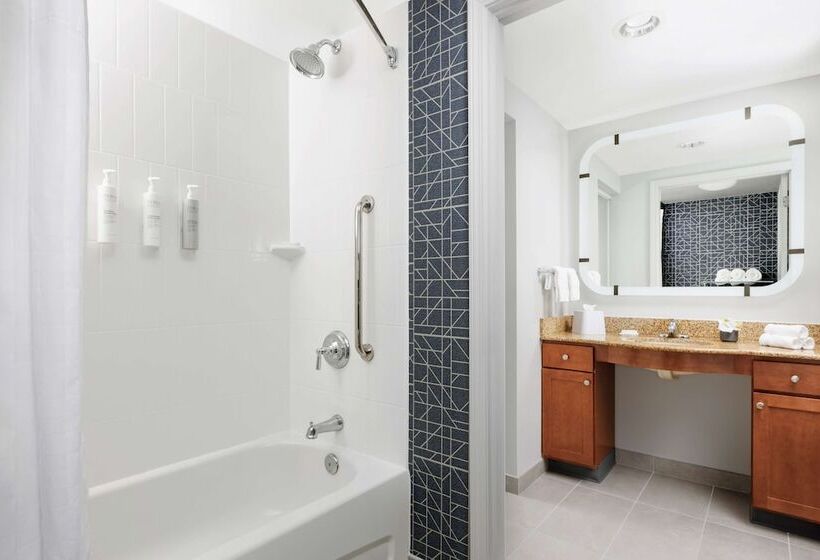 جناح لذوى الاحتياجات الخاصة, Homewood Suites By Hilton Portsmouth