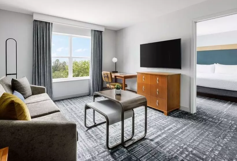 身障者適用スイートルーム, Homewood Suites By Hilton Portsmouth