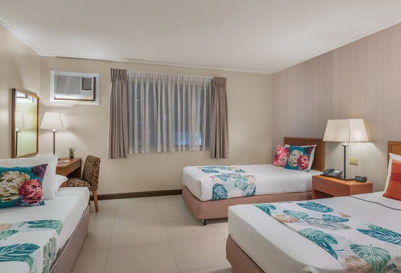 חדר סופריור, Kimberly Manila