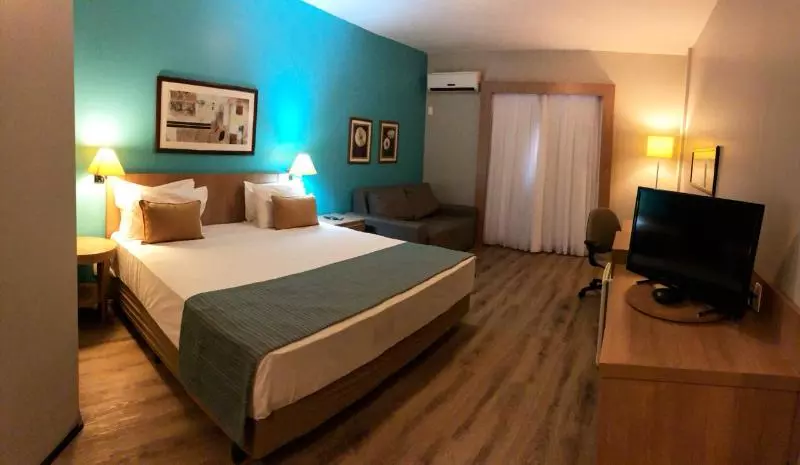 キングサイズベッドのスイートルーム, La Quinta Inn & Suites By Wyndham Loveland Estes Park
