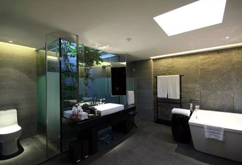 ３ベッドルームのデラックスビラ, Pullman Lijiang Resort & Spa