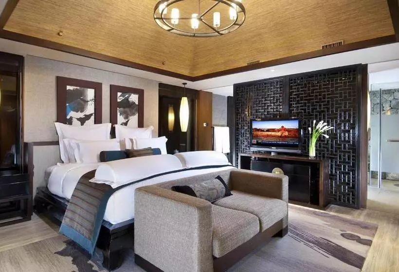 ３ベッドルームのデラックスビラ, Pullman Lijiang Resort & Spa