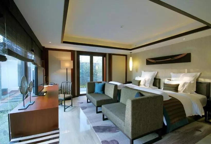 ３ベッドルームのデラックスビラ, Pullman Lijiang Resort & Spa