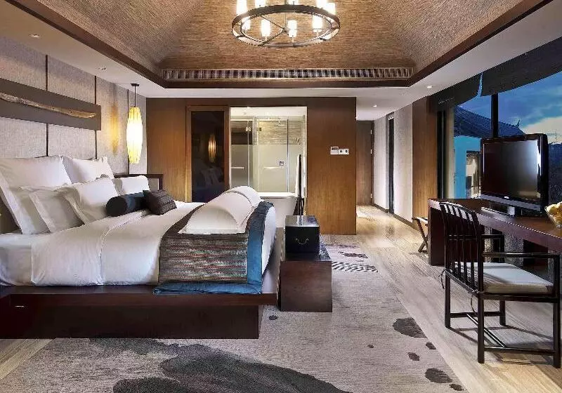 ３ベッドルームのデラックスビラ, Pullman Lijiang Resort & Spa