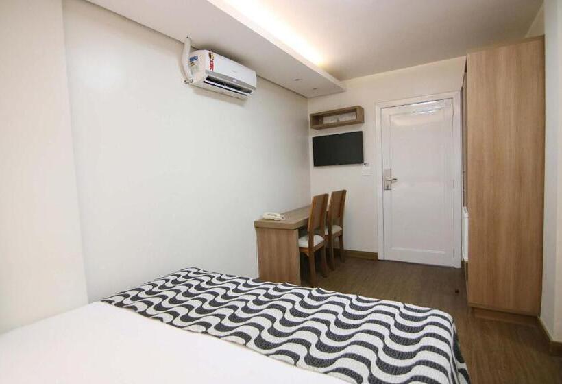 高级大房间, Samba Belo Horizonte Centro