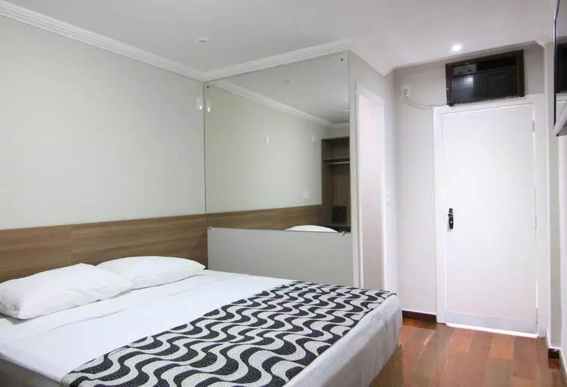 デラックスルーム, Samba Belo Horizonte Centro