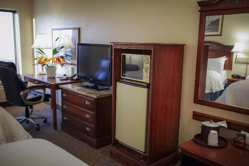 クイーンサイズベッドのスタンダードルーム, Surestay Plus Hotel By Best Western Cheyenne