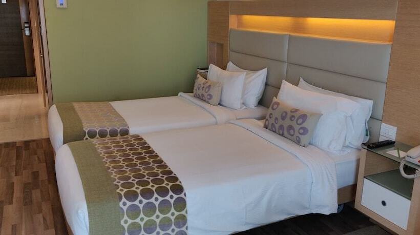 Номер Deluxe, Pullman Chennai Anna Salai