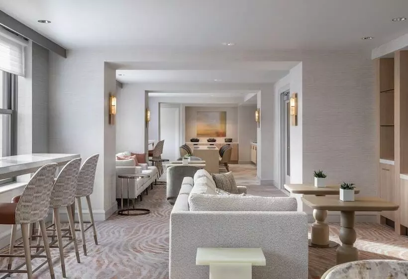 اتاق کلاب, The Westin Book Cadillac Detroit