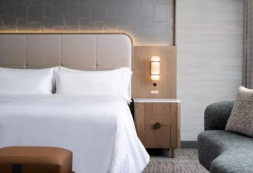 اتاق کلاب, The Westin Book Cadillac Detroit