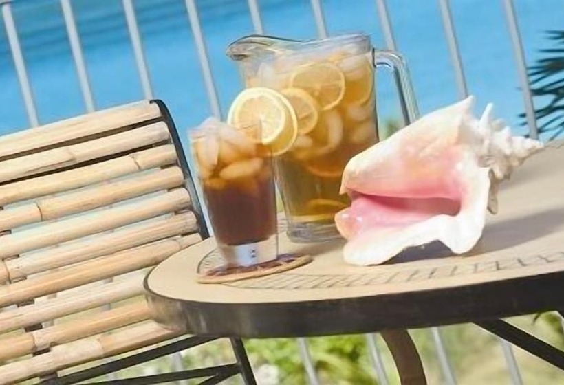 ویلای 2 خوابه با چشمانداز دریا, Villa Renaissance