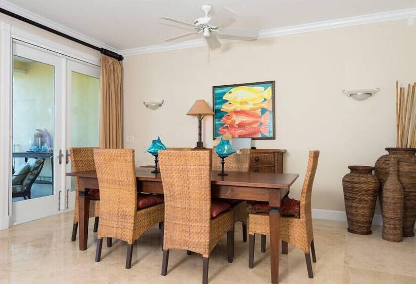 ویلا دلوکس 2 خوابه, Villa Renaissance