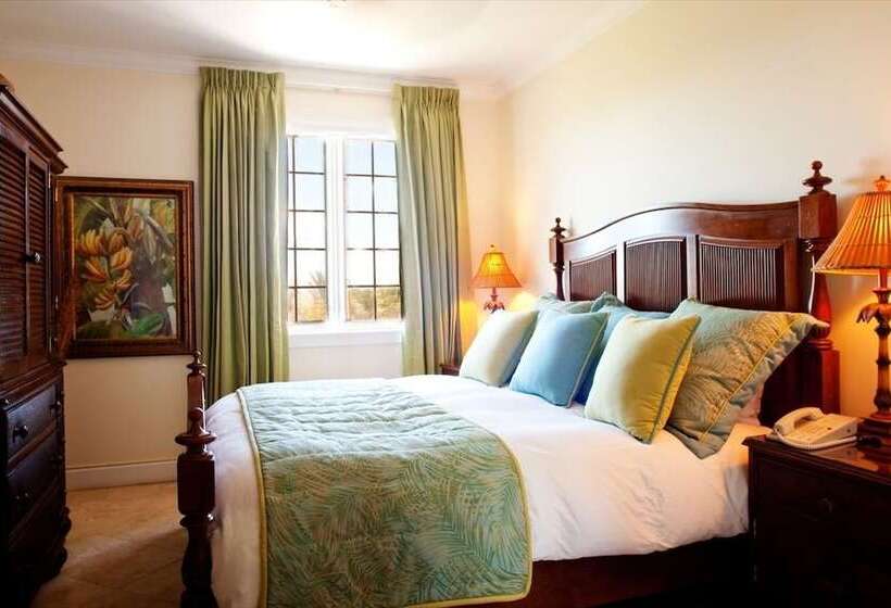 ویلای 2 خوابه با چشمانداز دریا, Villa Renaissance