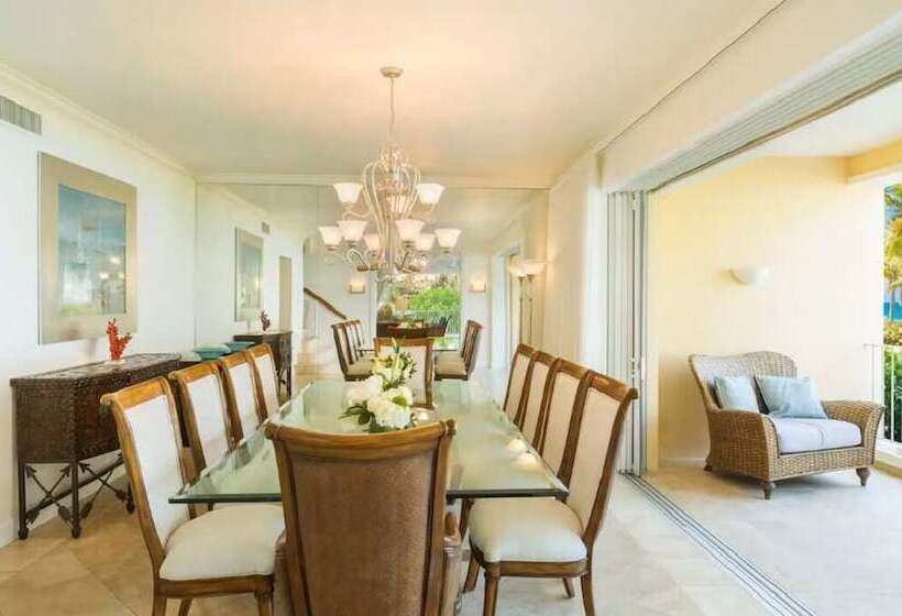 ویلای 1 خوابه با چشمانداز دریا, Villa Renaissance