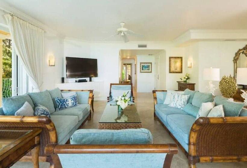 ویلای 1 خوابه با چشمانداز دریا, Villa Renaissance