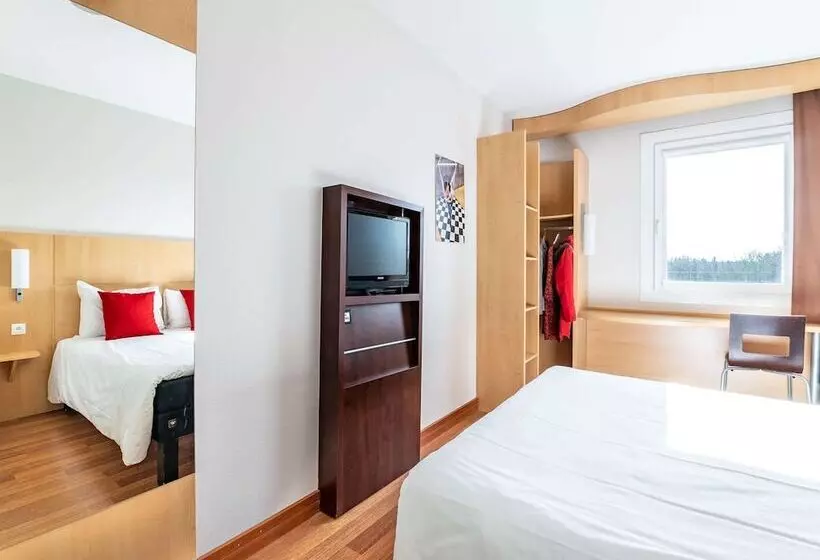 اتاق استاندارد با تخت دوبل, Ibis Hotel Plzeň