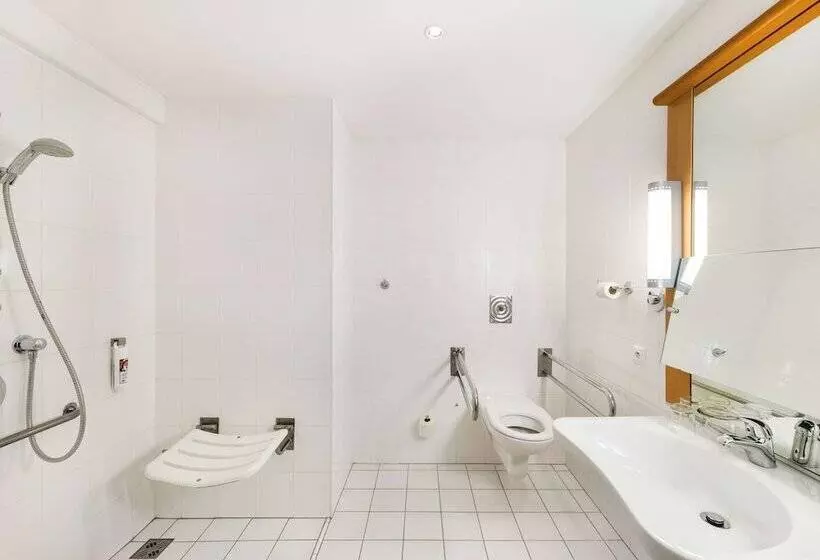 اتاق استاندارد, Ibis Hotel Plzeň