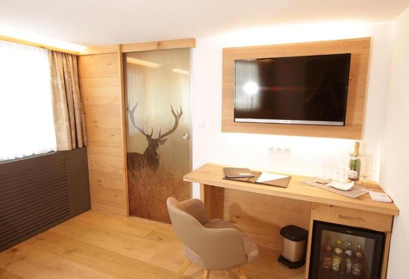 חדר סטנדרט נוף להרים, Wellness & Landhotel Prinz  Wellness & Romantik