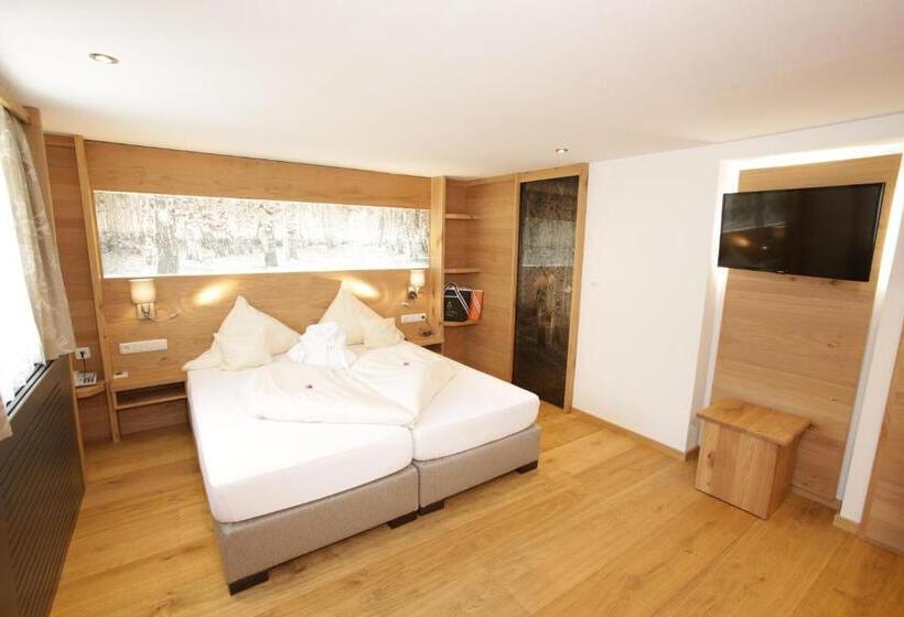 חדר סטנדרט נוף להרים, Wellness & Landhotel Prinz  Wellness & Romantik