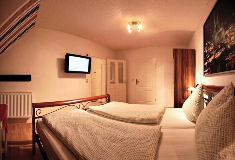 חדר סטנדרט, Balthasar Neumann Speiserei & Gästehaus   Zentrum Brühl