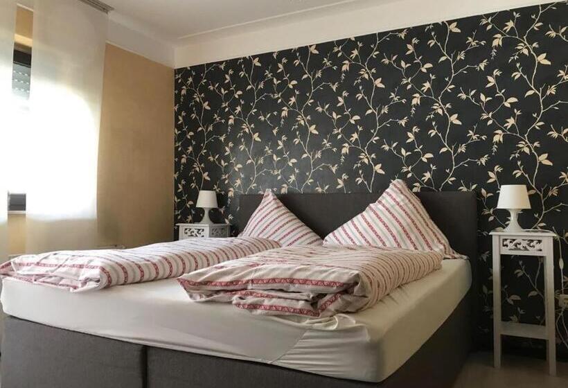 חדר משפחתי, Balthasar Neumann Speiserei & Gästehaus   Zentrum Brühl