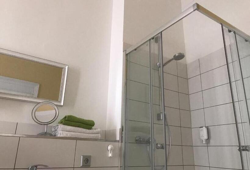 חדר משפחתי, Balthasar Neumann Speiserei & Gästehaus   Zentrum Brühl