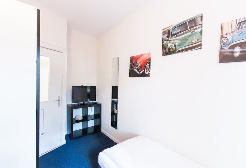 标准单人间共用浴室, Arcade Hotel & Hostel Hamburg