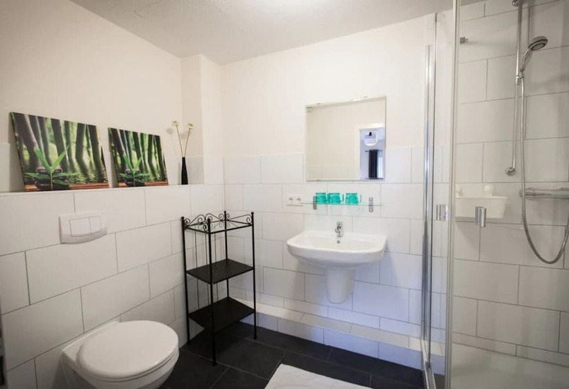 标准三人间, Arcade Hotel & Hostel Hamburg