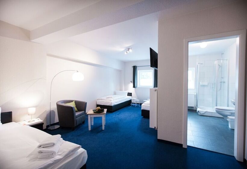 标准三人间, Arcade Hotel & Hostel Hamburg