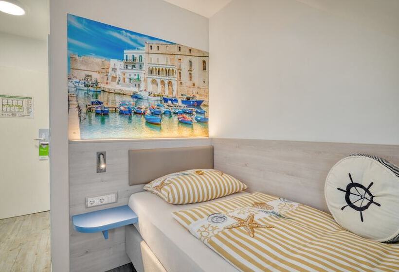 Quarto Estandar Individual, Arosa Dusseldorf Oberkassel