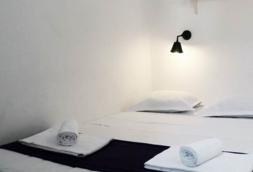 חדר סטנדרט יחיד, Chanteclair