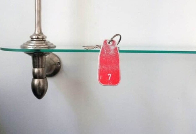 חדר סטנדרט יחיד, Chanteclair